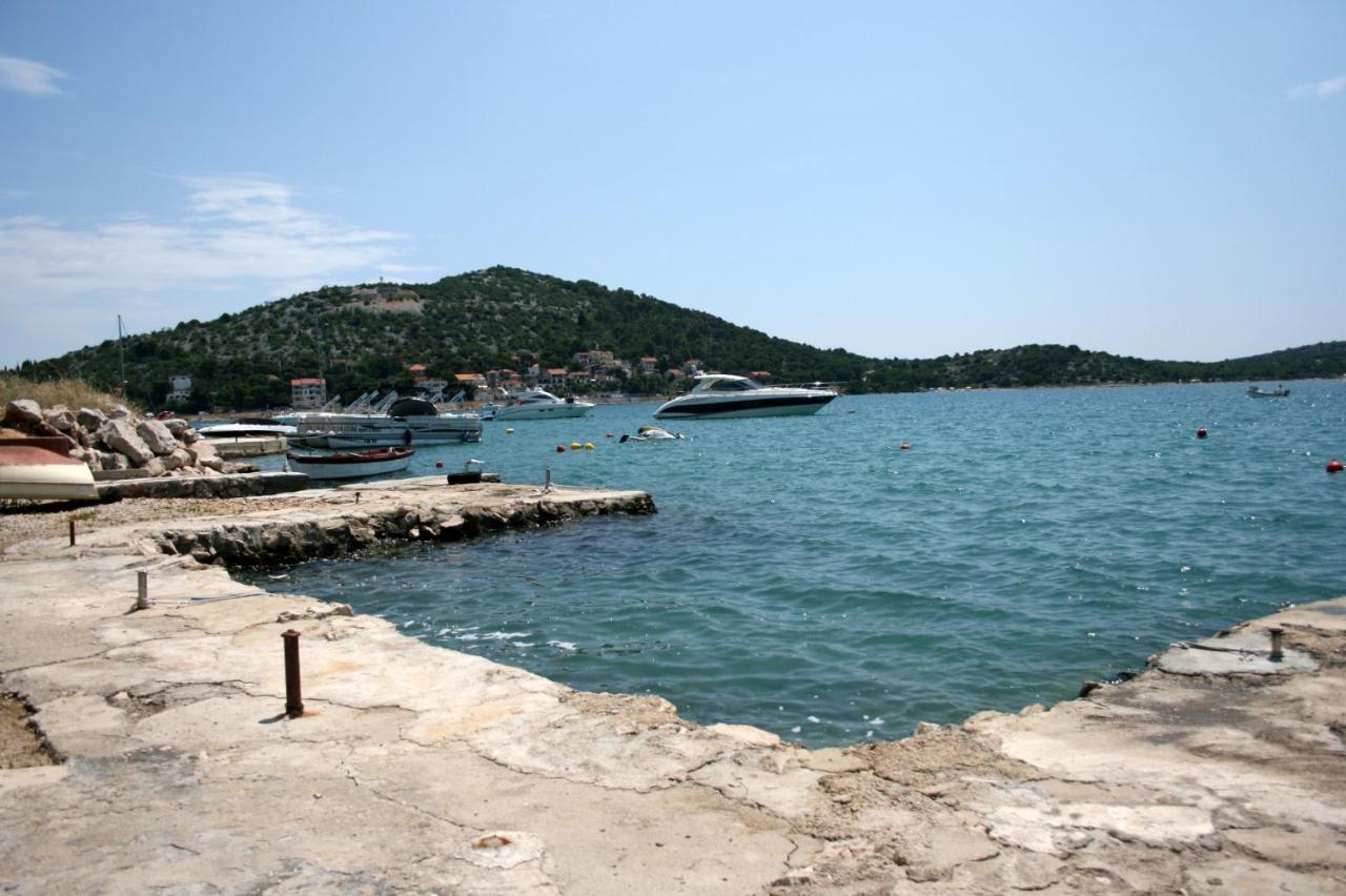 Apartments By The Sea Tisno, Murter - 5141 ภายนอก รูปภาพ