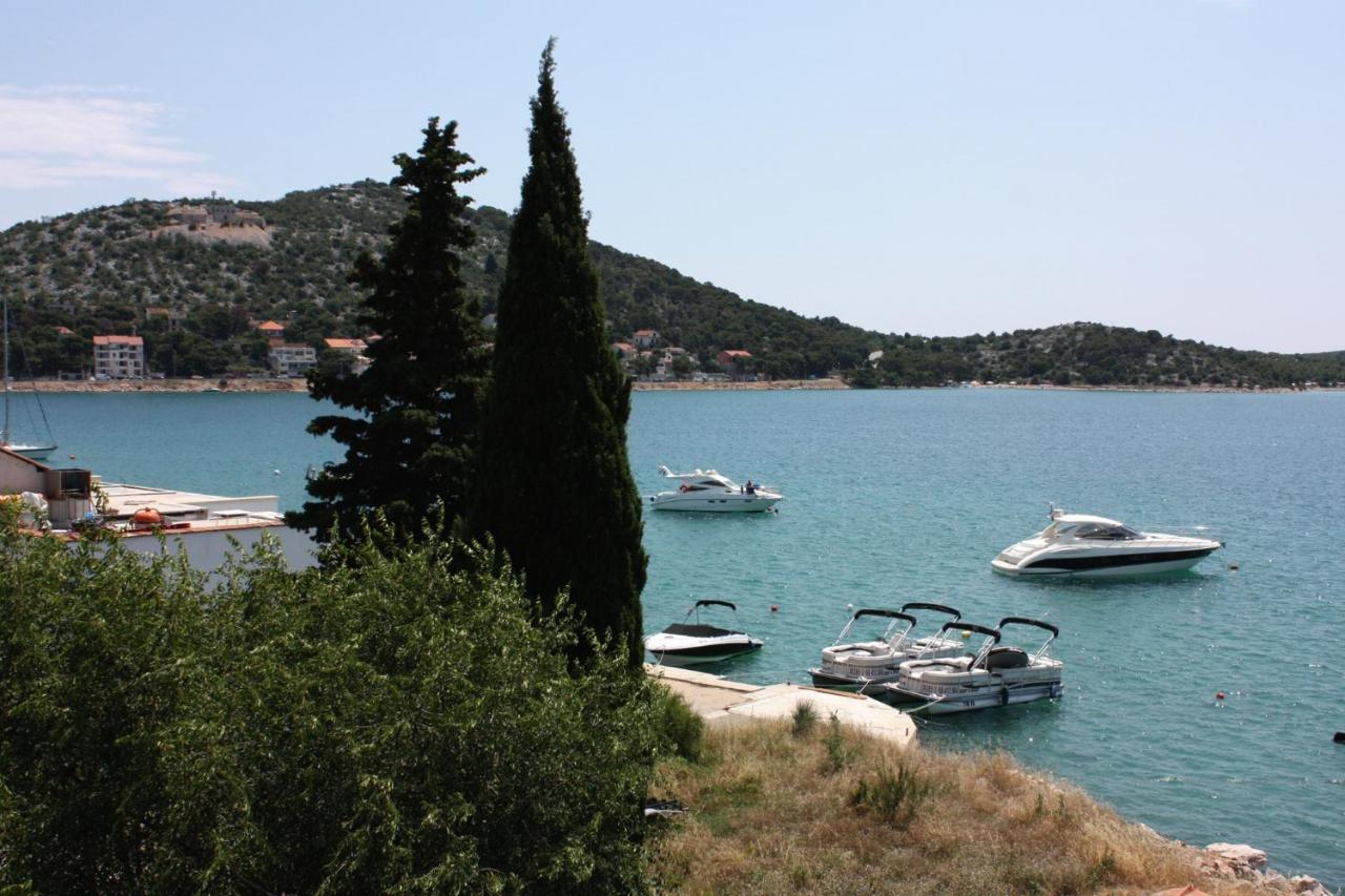 Apartments By The Sea Tisno, Murter - 5141 ภายนอก รูปภาพ